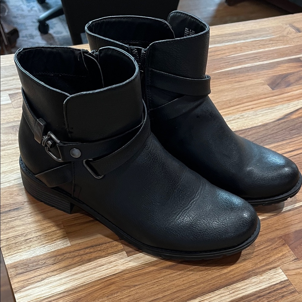 Croft & Barrow Black Ankle Booties